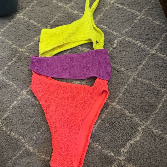 bond-eye Rico One Piece Swimsuit - Picture 3 of 4